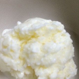 ヨーグルトチーズアイスクリーム